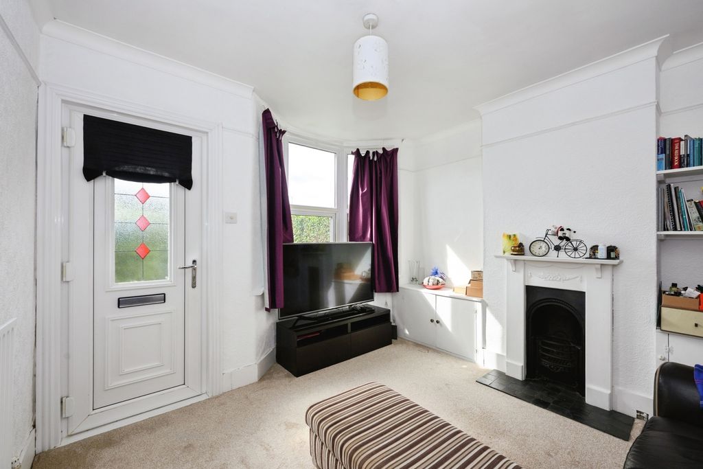 Property photo 2 of 15 Pbox-Img.Jpg