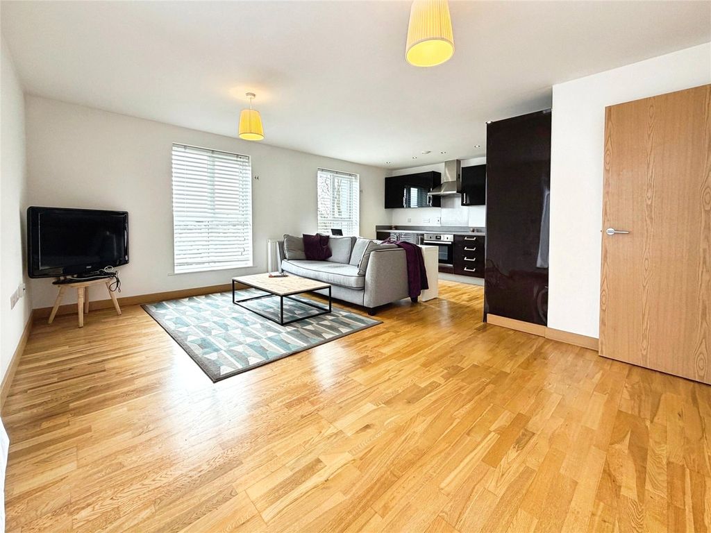 Property photo 2 of 18 Picture 2