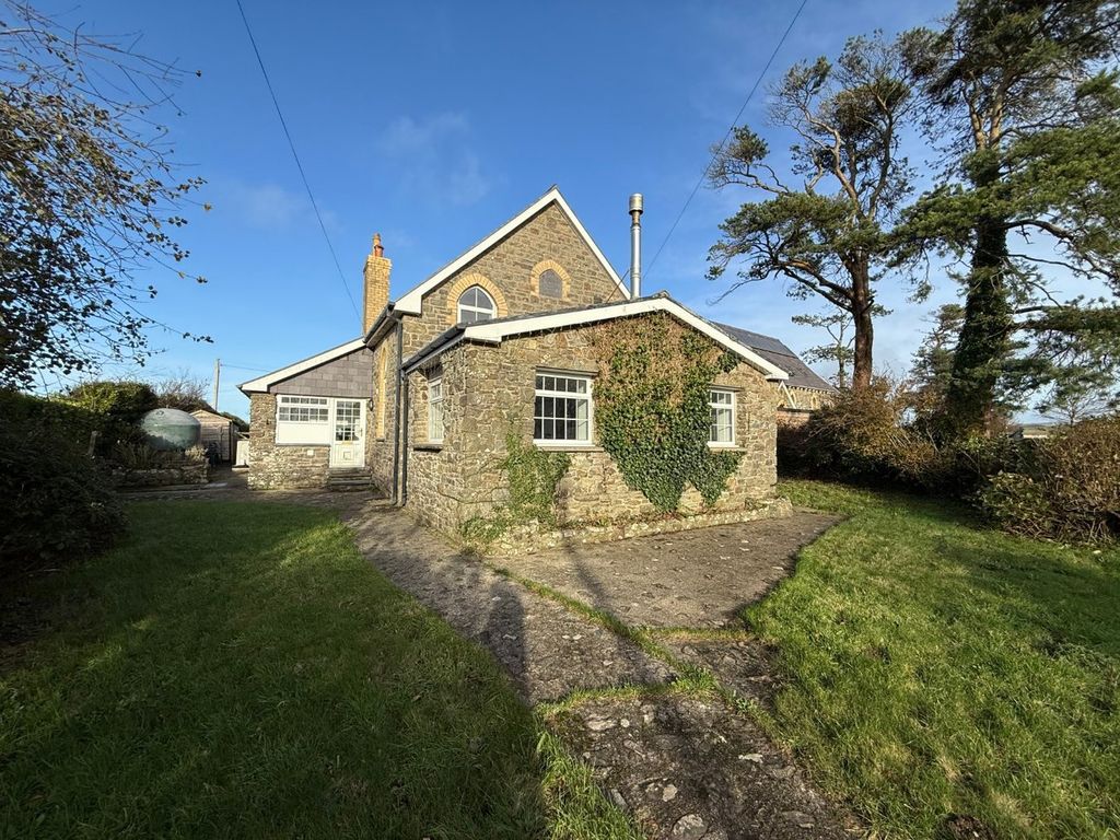 Property photo 1 of 46