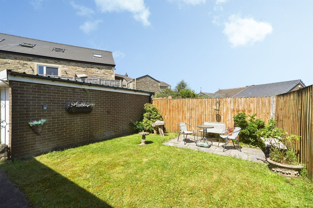 Property photo 3 of 18