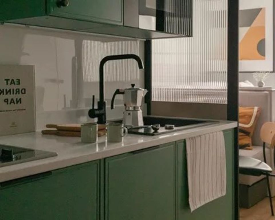 Property photo 3 of 22 Kitchen