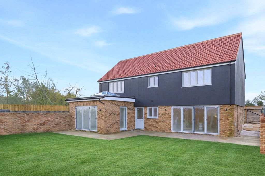 Property photo 3 of 5 Picture No. 08