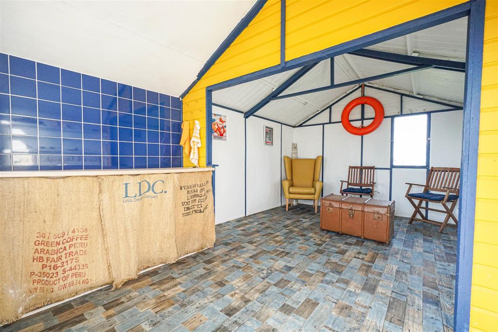 Property photo 2 of 11 Dsc00806.Jpg