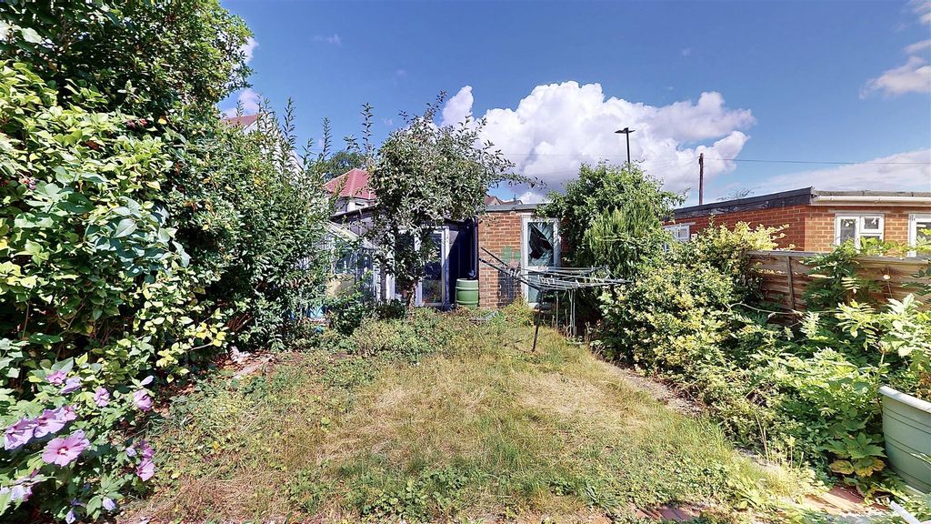 Property photo 3 of 13 P12.Jpg