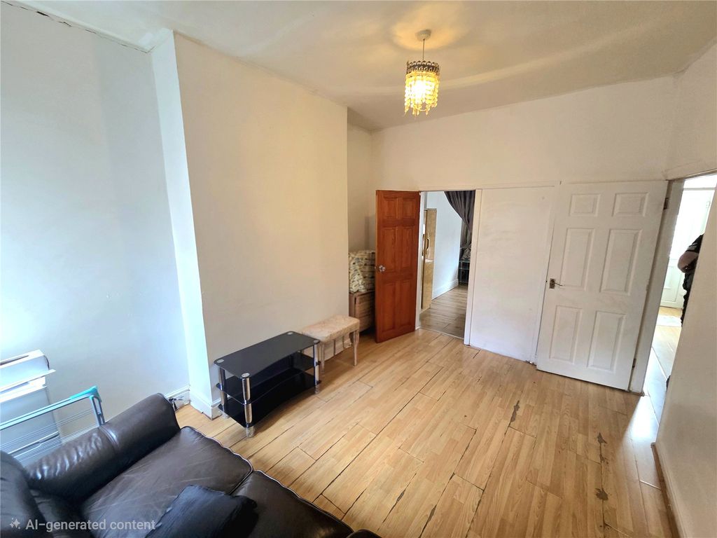 Property photo 2 of 10 Picture No. 02