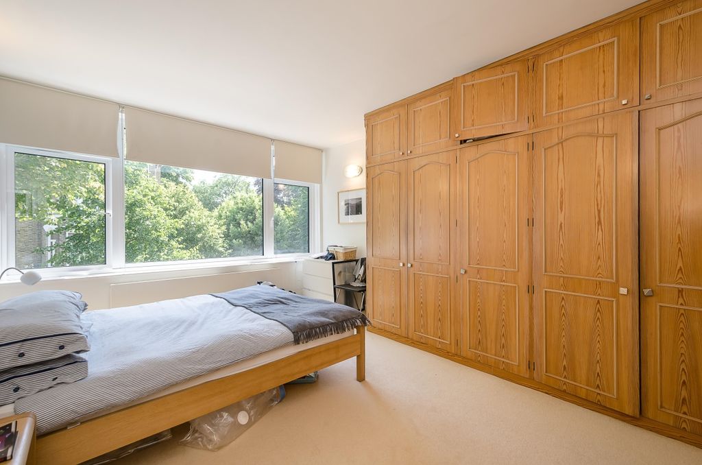 Property photo 3 of 5