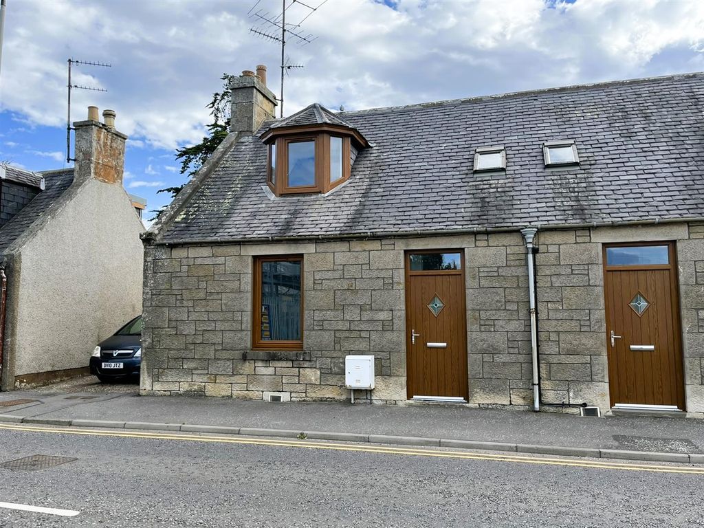 Property photo 1 of 20 6 The Wards, Elgin