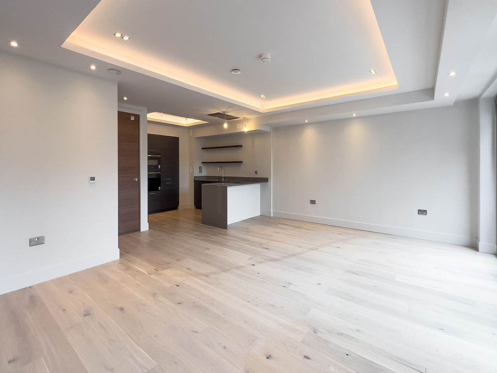 Property photo 2 of 11 1