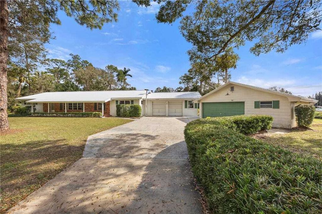 Property photo 1 of 31