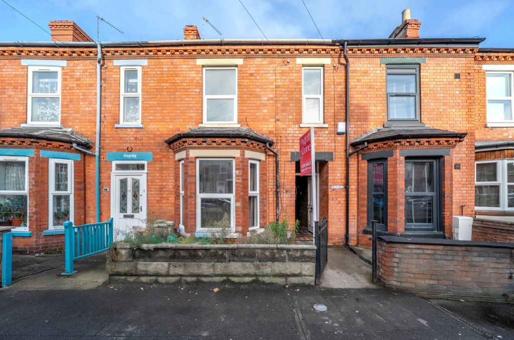 Property photo 1 of 18 1386709-1-69303070A3A7c-1