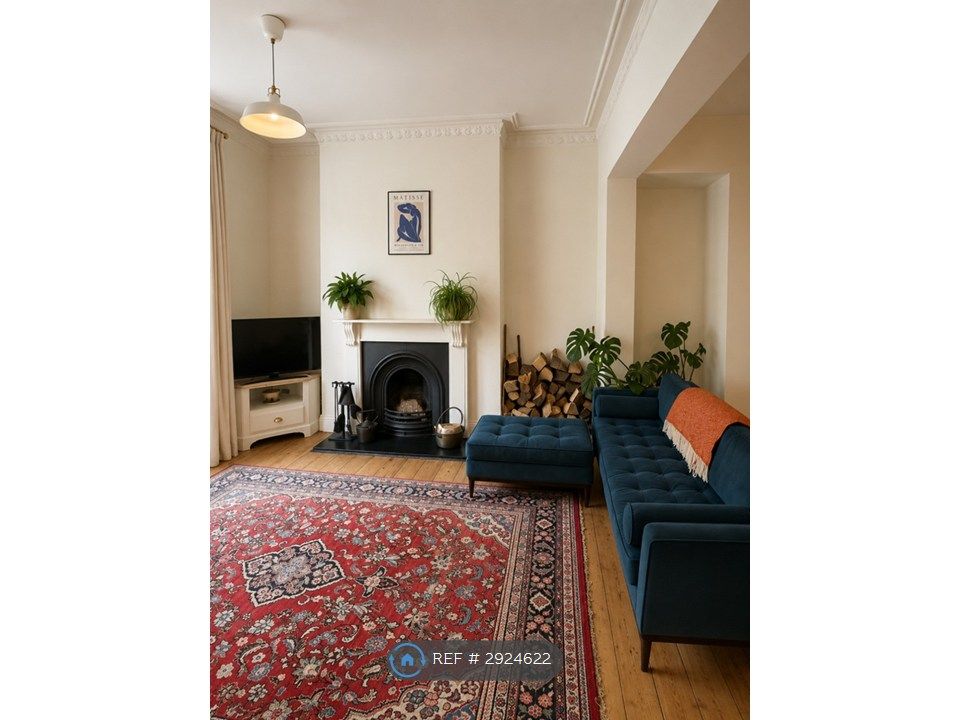 Property photo 1 of 14 Living Room 2