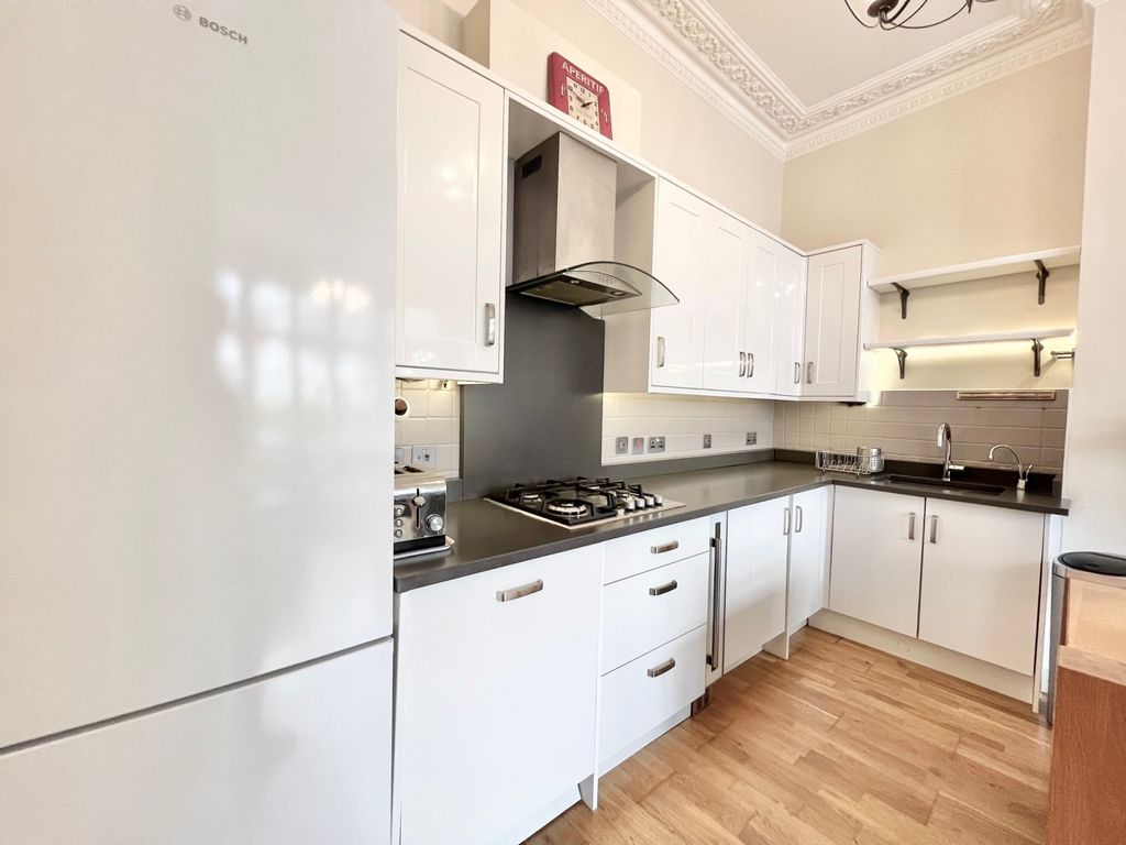 Property photo 3 of 23 Gallery