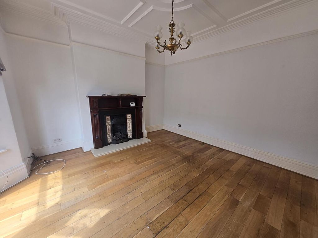 Property photo 2 of 14 Living Room