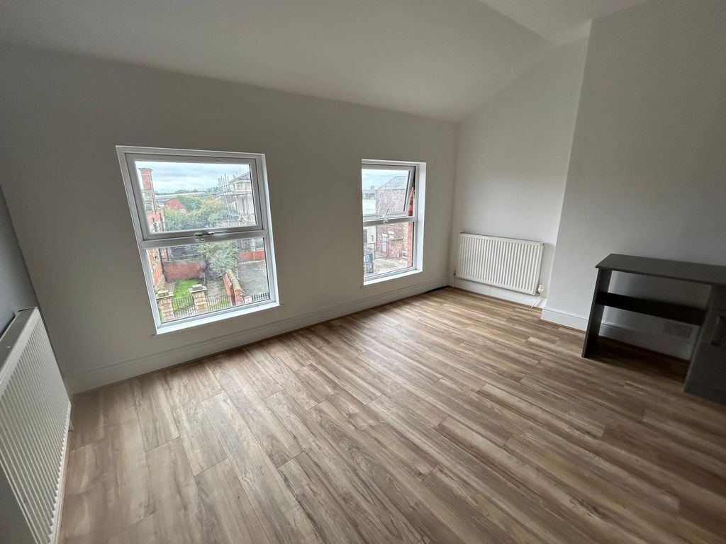 Property photo 2 of 2