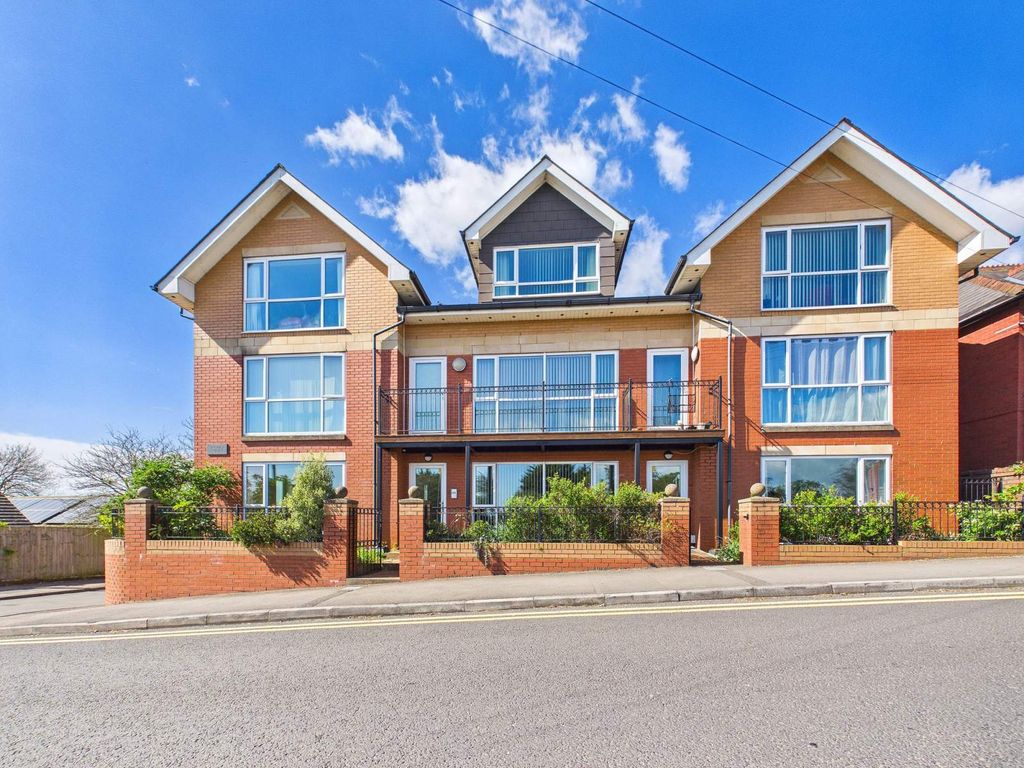 Property photo 1 of 13 Main Image