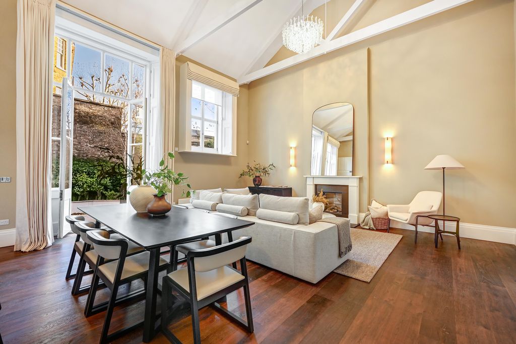 Property photo 1 of 23 Image