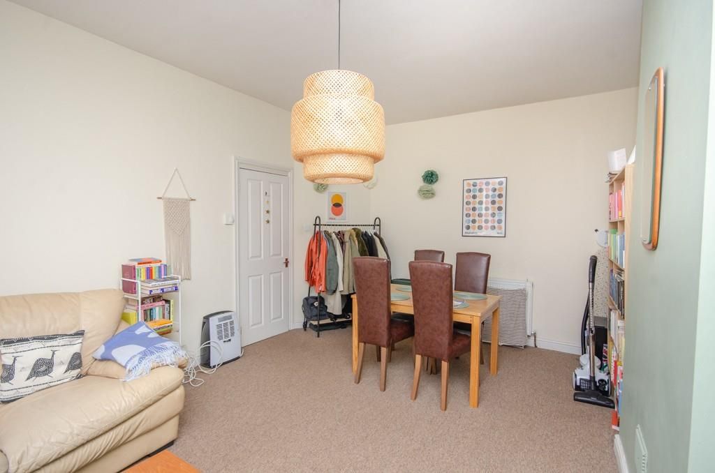 Property photo 3 of 9 Dining Area.Jpg