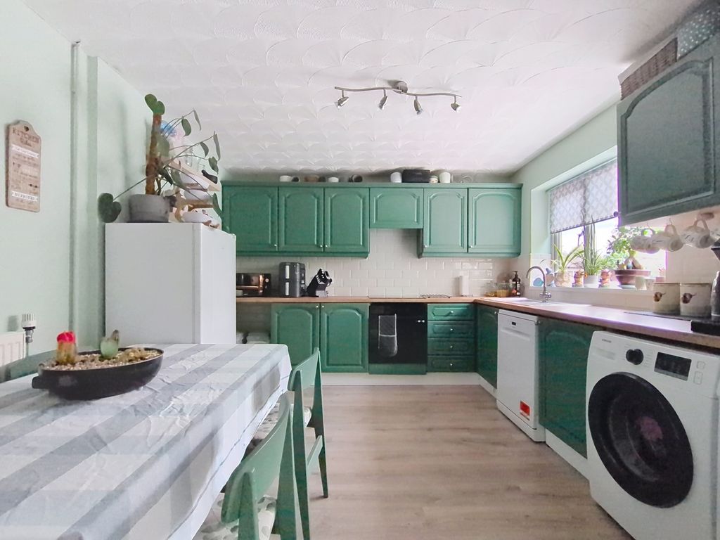Property photo 2 of 15 13-Hare-Park-Drive_00005