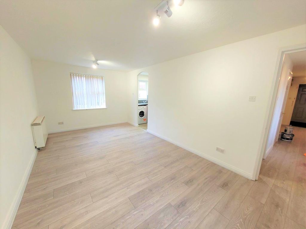 Property photo 3 of 15 20230217_144704.Jpg