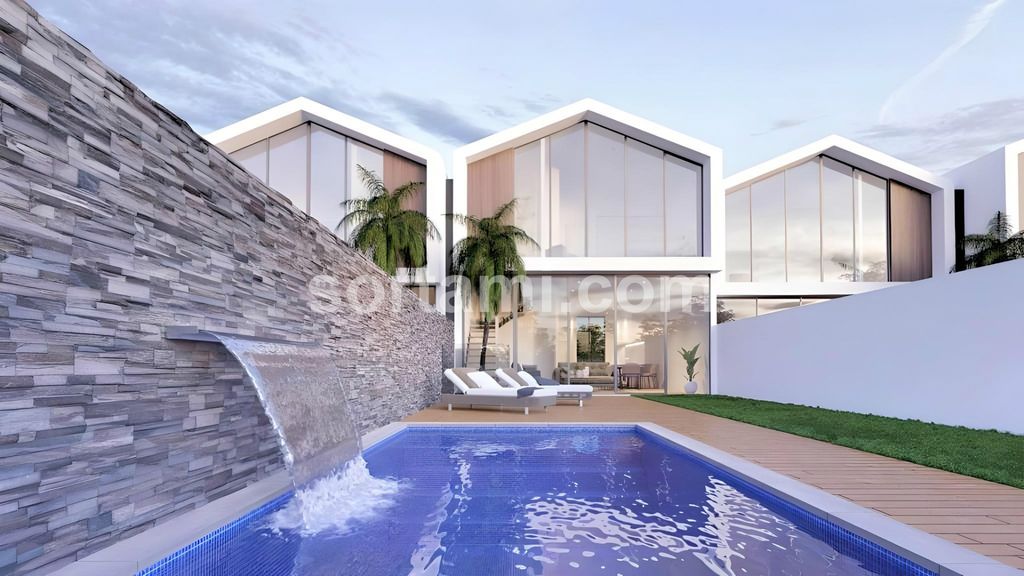 Property photo 2 of 5