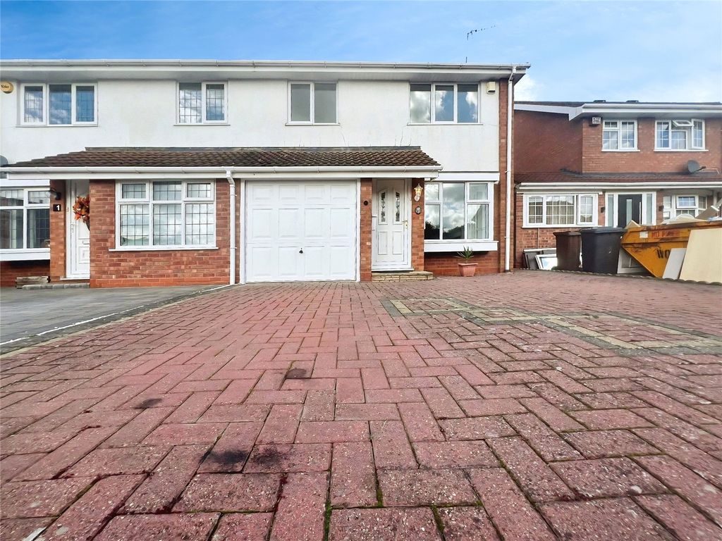 Property photo 1 of 16 Front