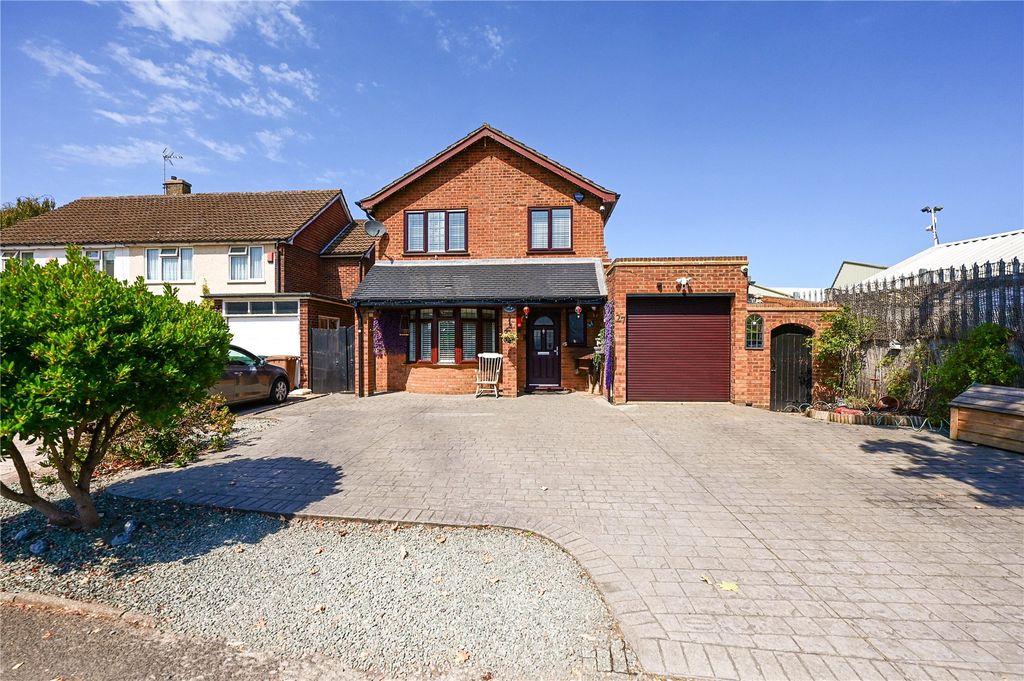 Property photo 1 of 17 Picture No. 24