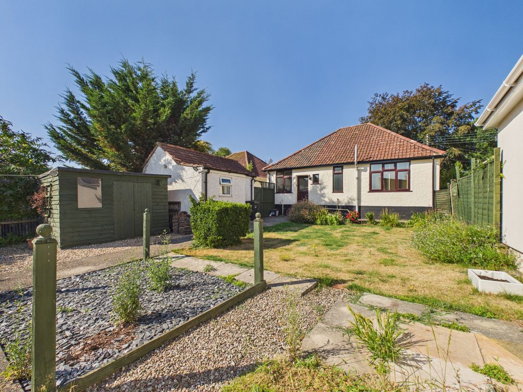 Property photo 2 of 19