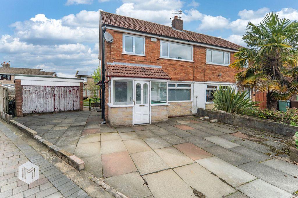 Property photo 1 of 24 Picture No. 23