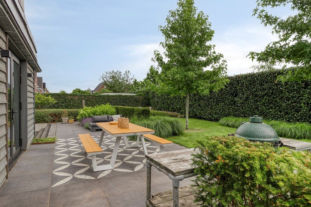 Property photo 3 of 61