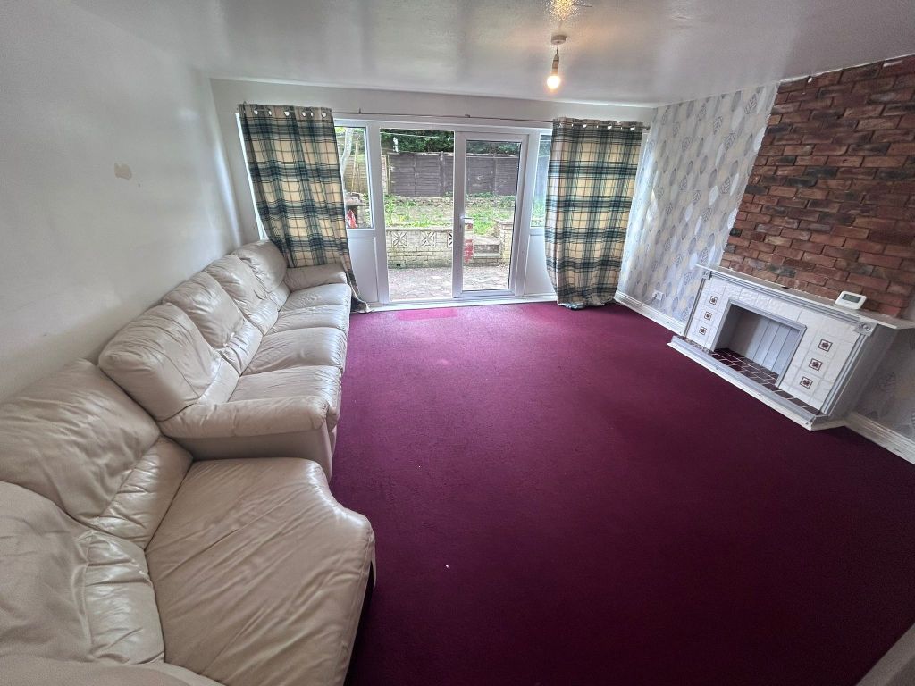 Property photo 3 of 7