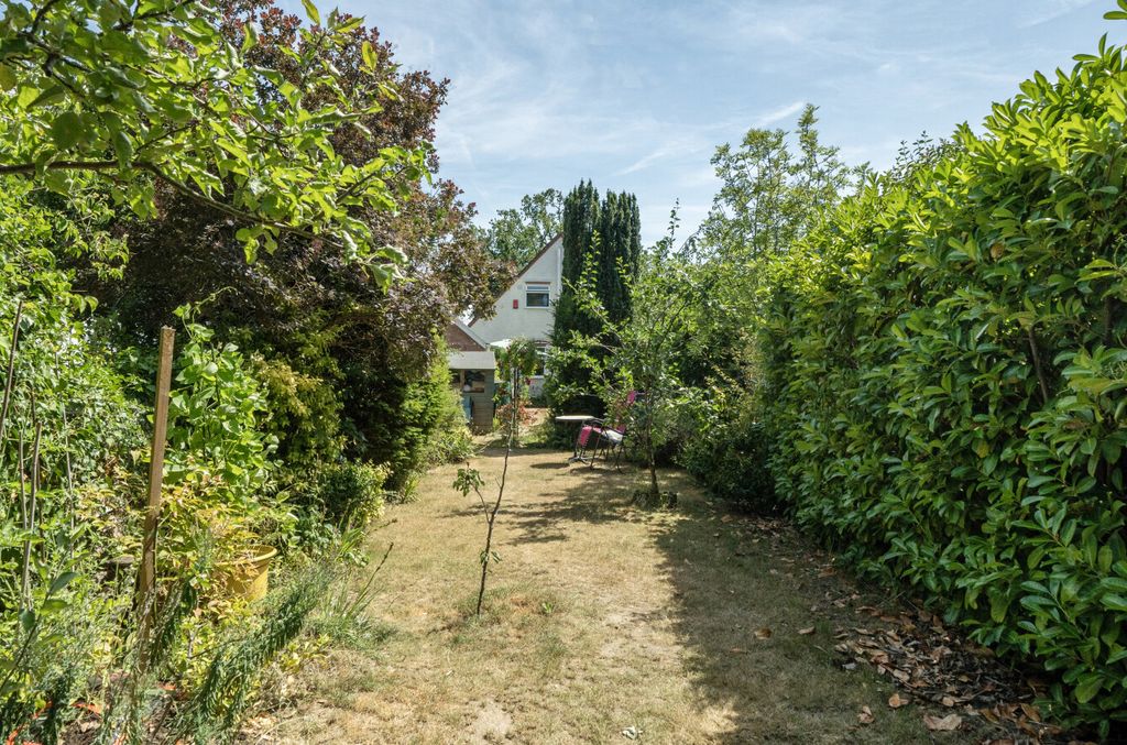Property photo 2 of 20 1488073-19-6A4d05...