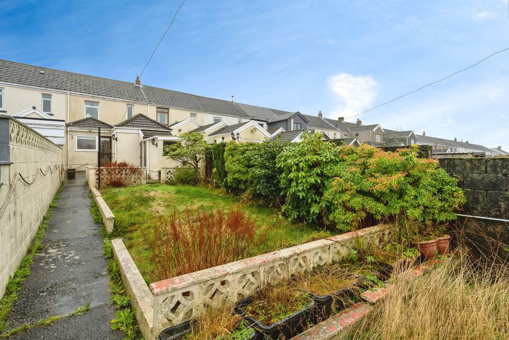 Property photo 2 of 20 Pbox-Img.Jpg