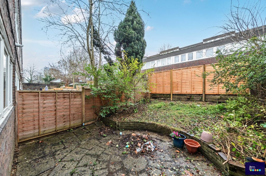 Property photo 2 of 12 5Be4A742-B7E4-4ee6-Ac73-73474c63794E