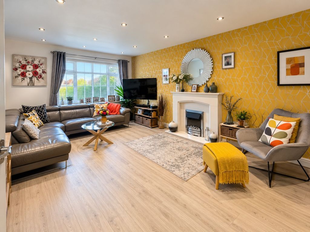 Property photo 3 of 16 4319364