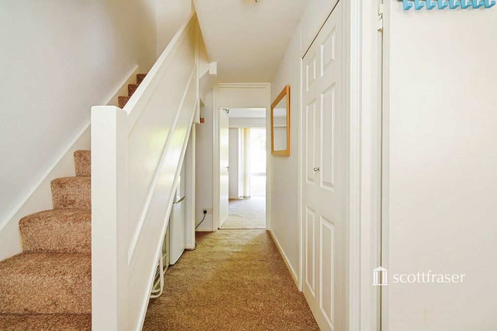Property photo 3 of 11 Pbox-Img.Jpg