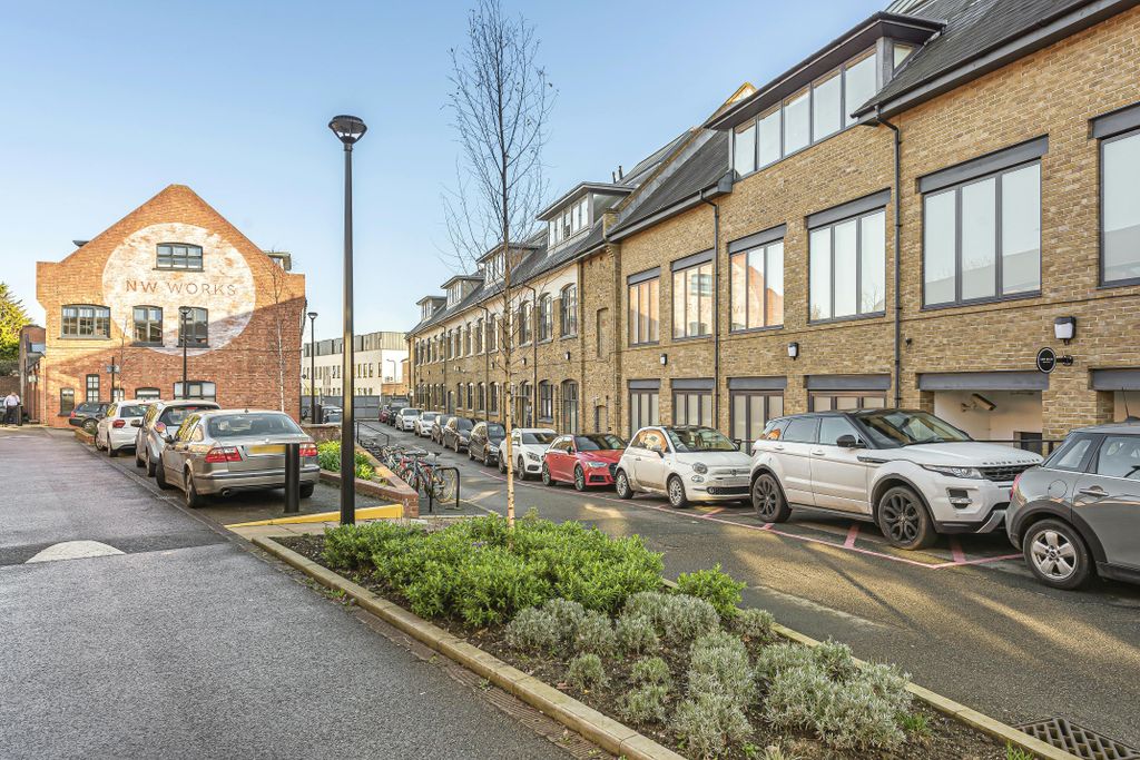 Property photo 2 of 8 568200 (1).Jpg