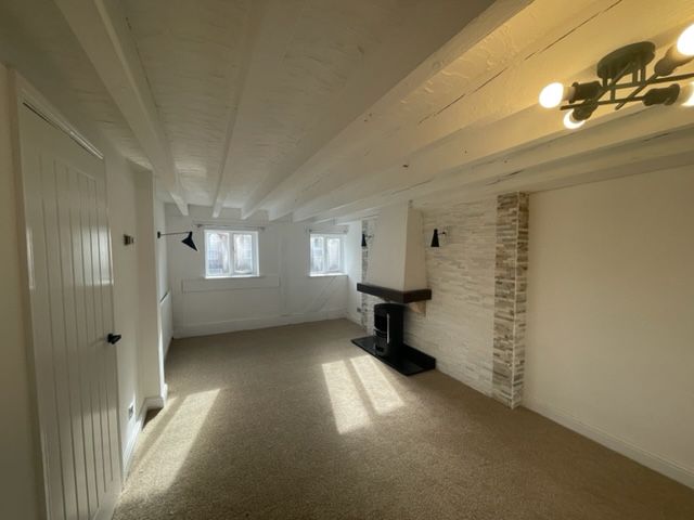 Property photo 2 of 20 Image