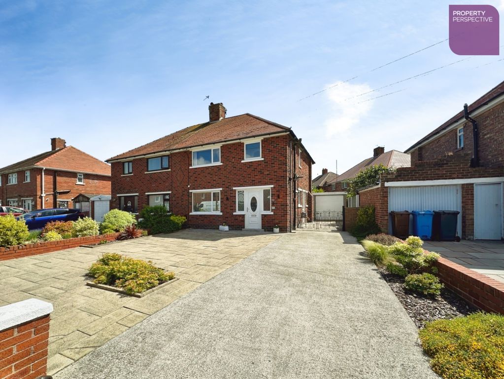 Property photo 1 of 16 External