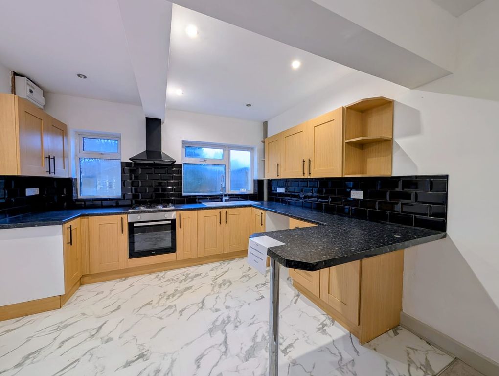 Property photo 1 of 22 Image