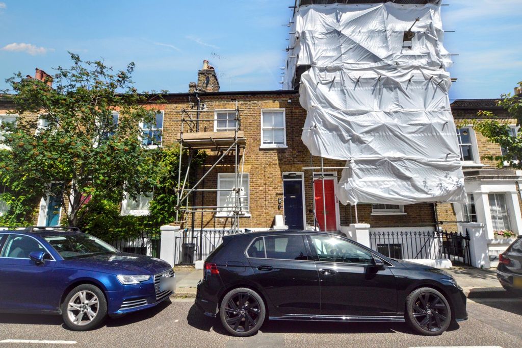Property photo 1 of 9 7B Nasmyth Street, Hammersmith, London W6 0Ha