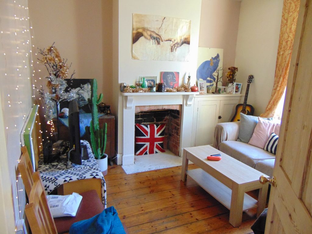 Property photo 2 of 10 Picture No. 02