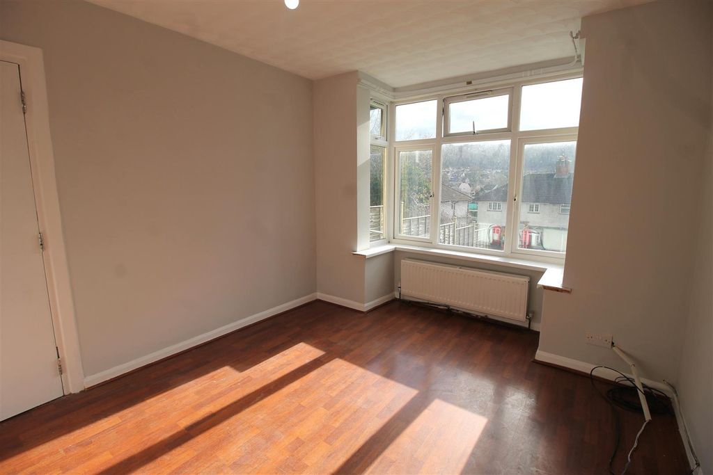 Property photo 2 of 16 Img_9876.Jpg