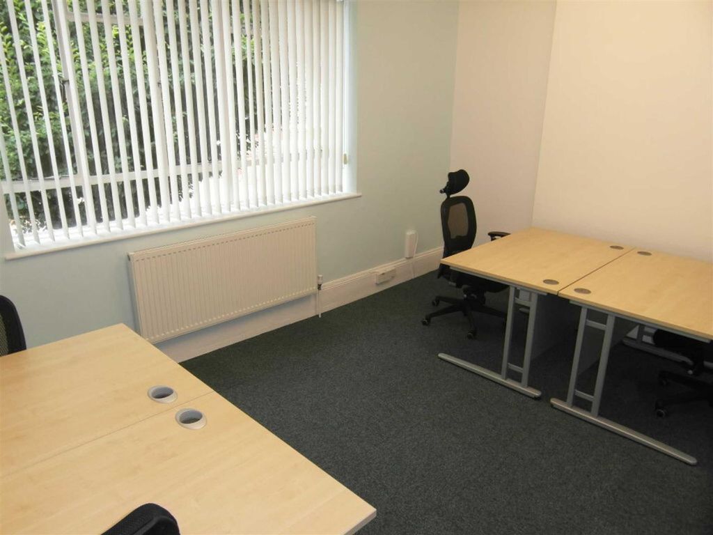 Property photo 3 of 3