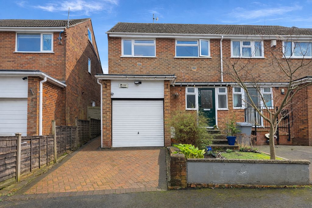 Property photo 1 of 21