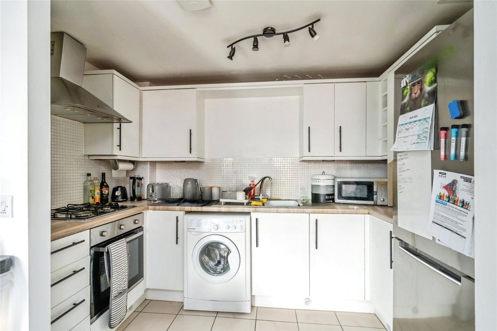 Property photo 3 of 7 Picture No. 13