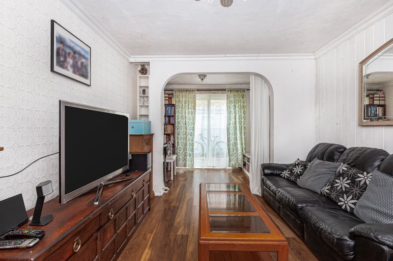 Property photo 2 of 14 Reception Room
