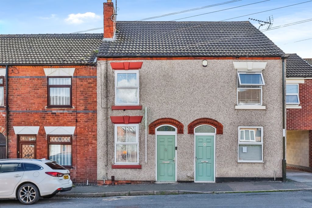 Property photo 1 of 17