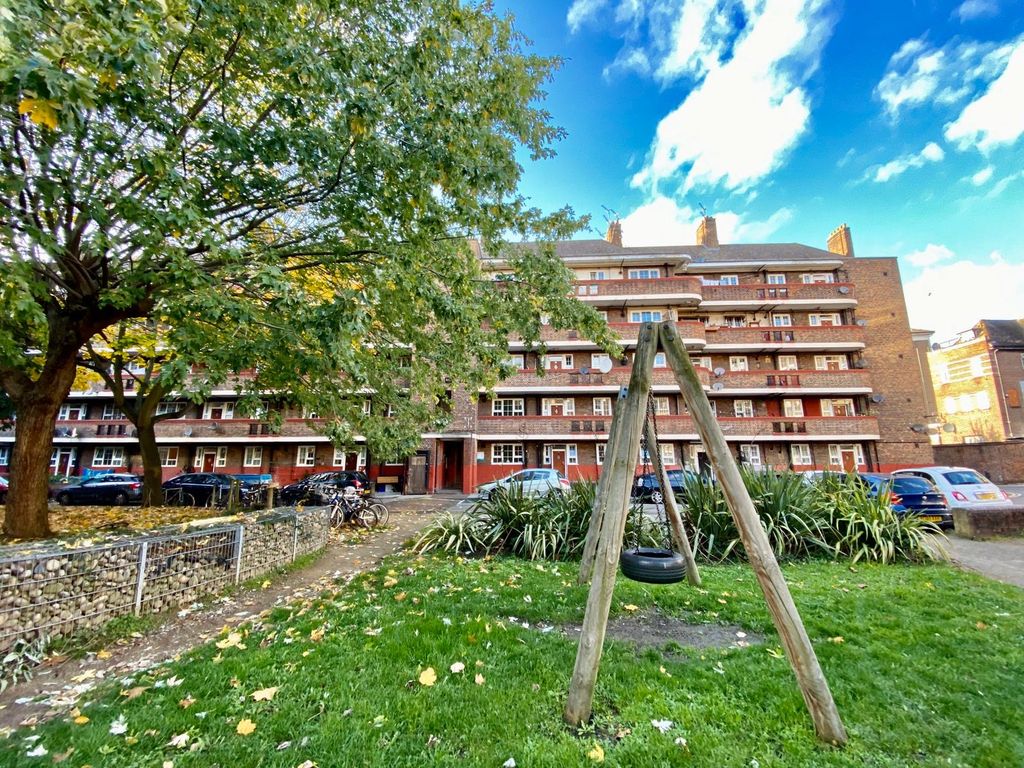 Property photo 1 of 1