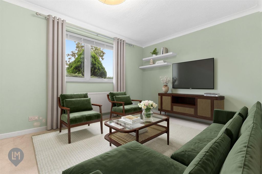 Property photo 2 of 6 Living Room .Jpg