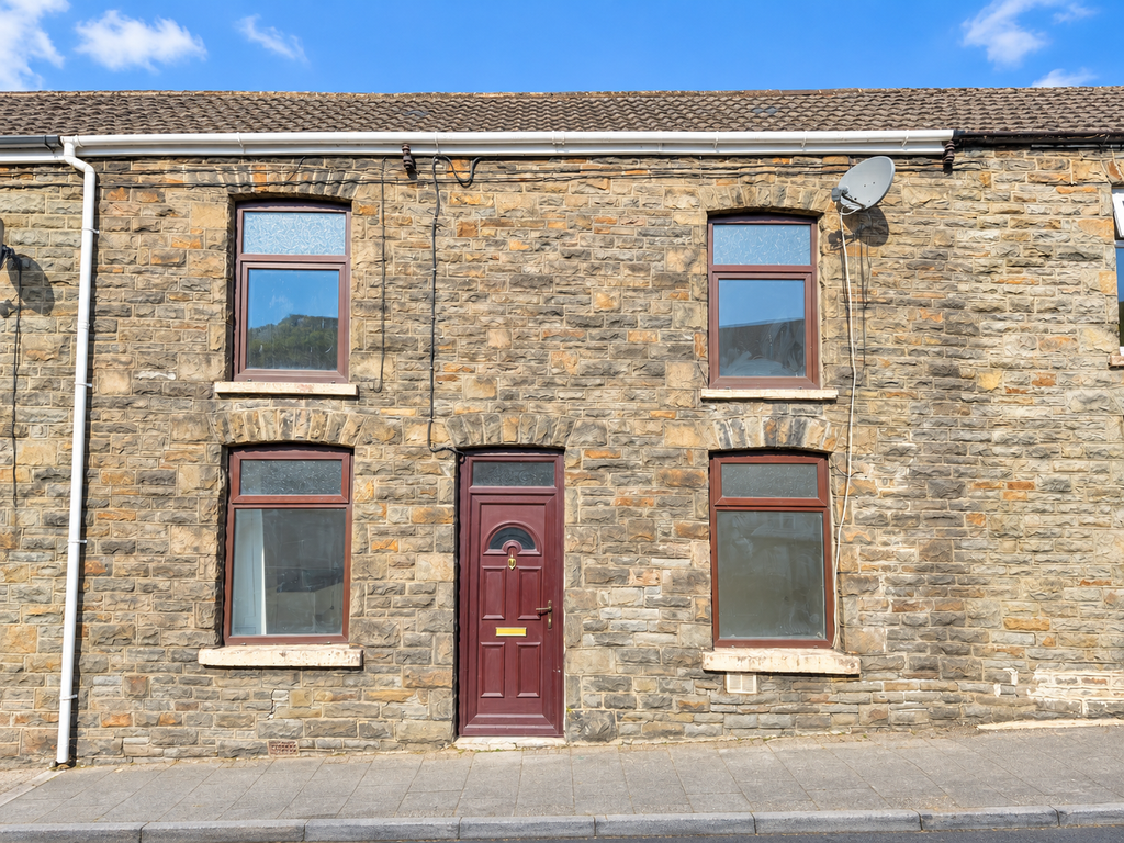 Property photo 1 of 11